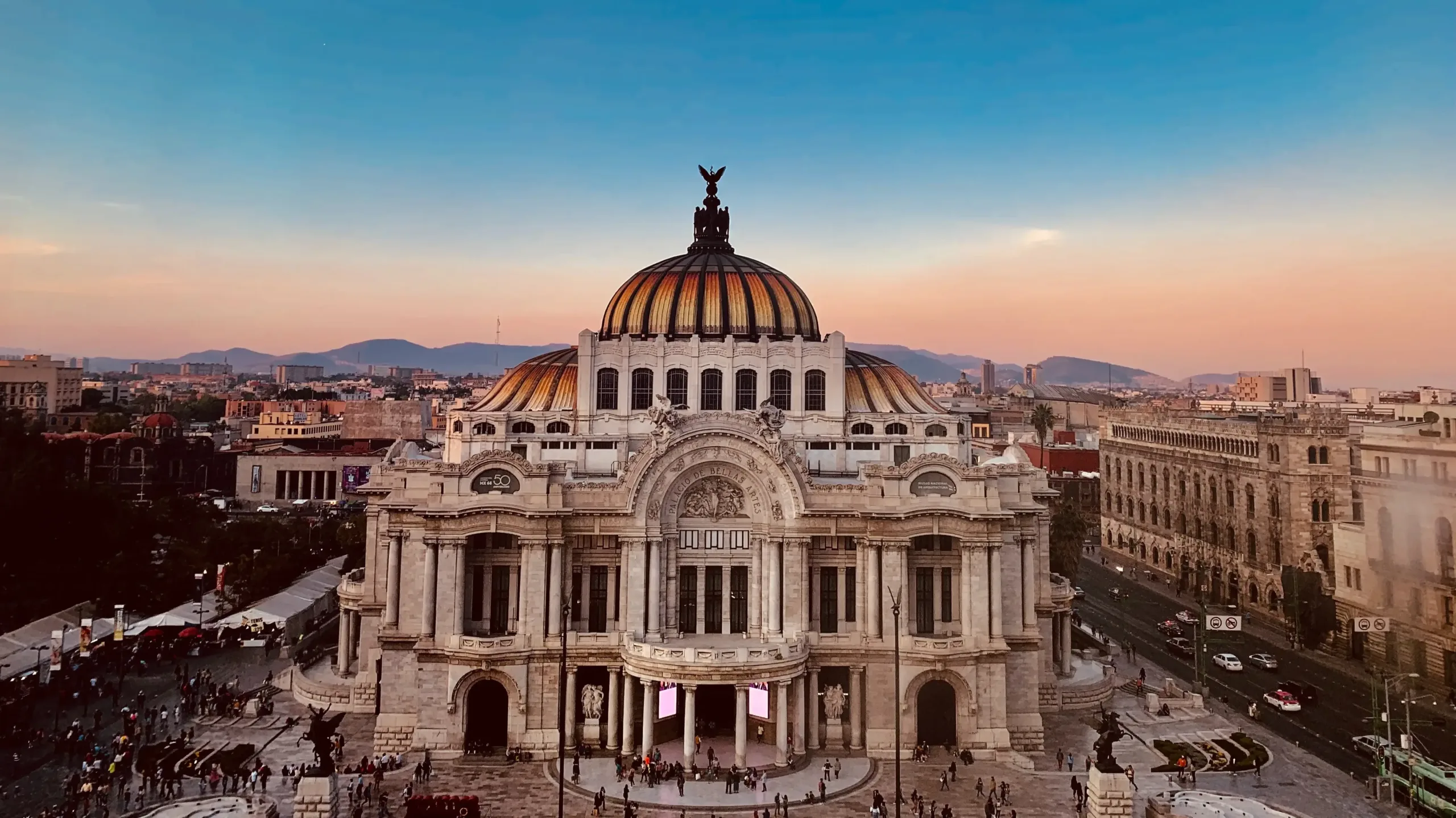 Photo by <a href="https://unsplash.com/@carlosaguilar?utm_source=unsplash&utm_medium=referral&utm_content=creditCopyText">Carlos Aguilar</a> on <a href="https://unsplash.com/s/photos/mexico-city?utm_source=unsplash&utm_medium=referral&utm_content=creditCopyText">Unsplash</a>